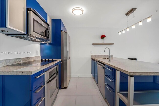 Foto del edificio - 185 SW 7th St