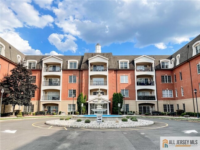 Building Photo - 105 Regency Pl
