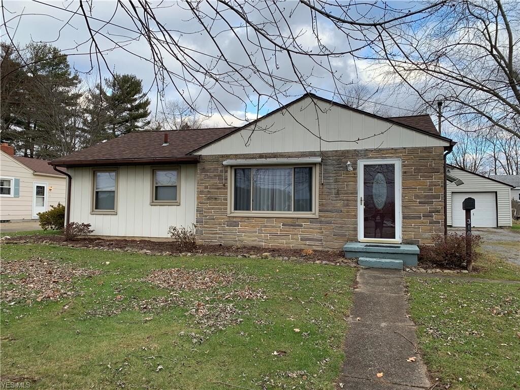 Foto principal - 310 N Mecca St