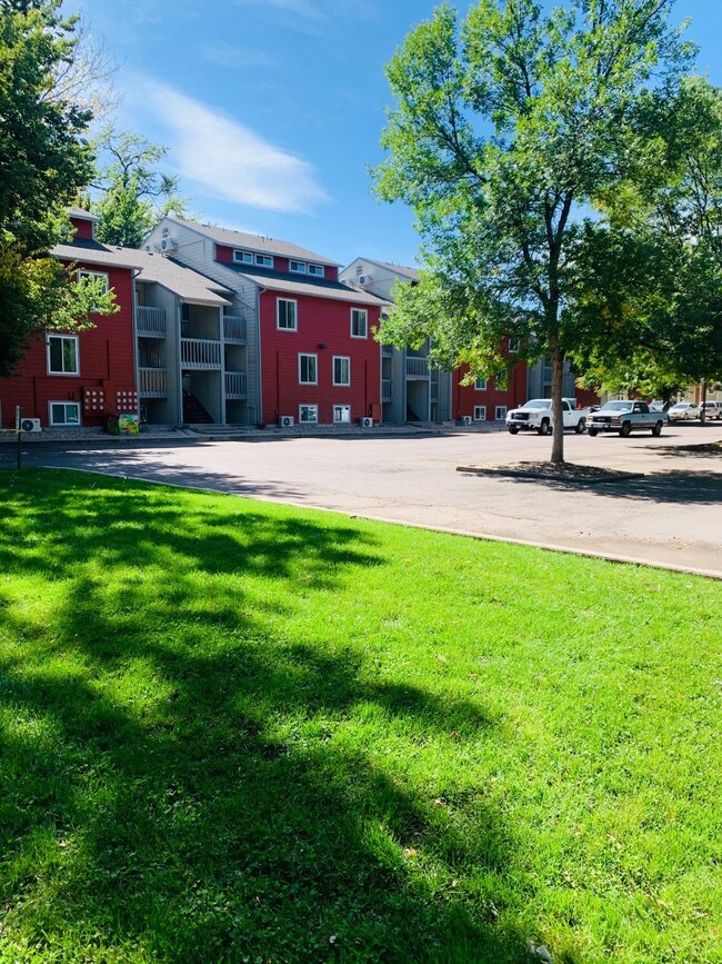 Modern Apartments In Old Town Fort Collins Co with Simple Decor