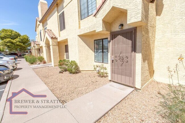 Building Photo - 455 S Mesa Dr
