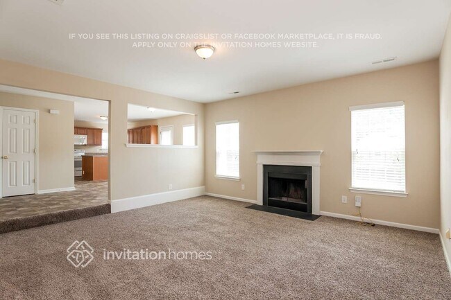 Foto del edificio - 8422 Oak Dr