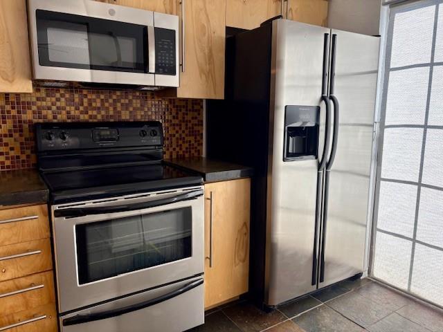 Building Photo - 5757 E University Blvd