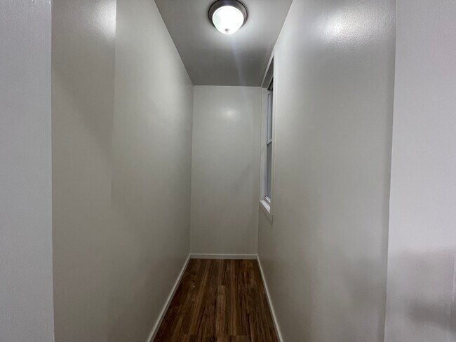 Foto del edificio - 1511 Summit Ave
