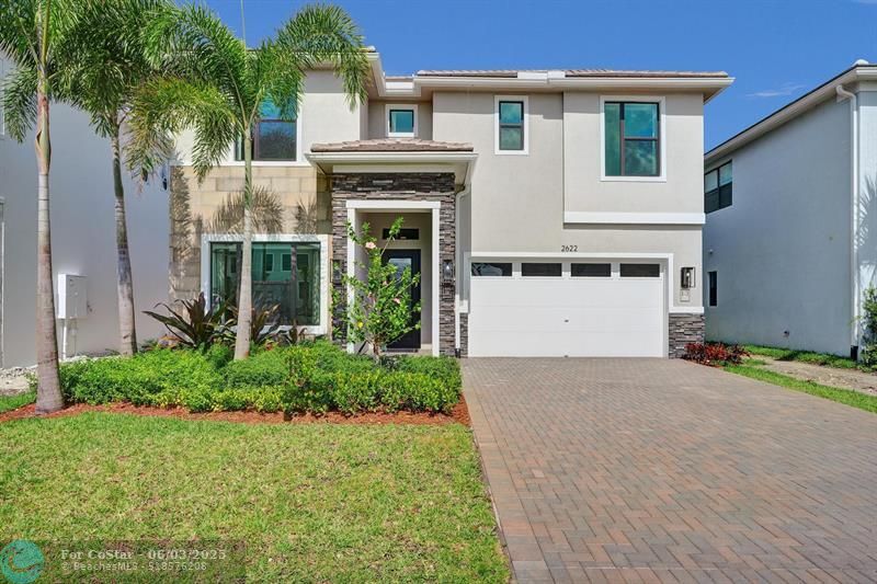 Foto principal - 2622 NW 87th Ter