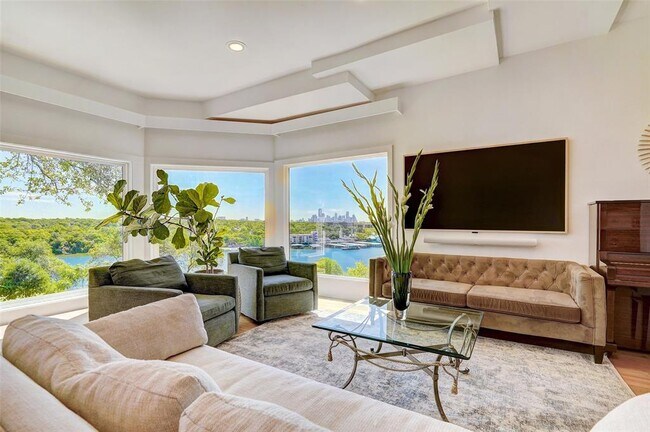 Foto del edificio - 1707 Laguna Loma Cove