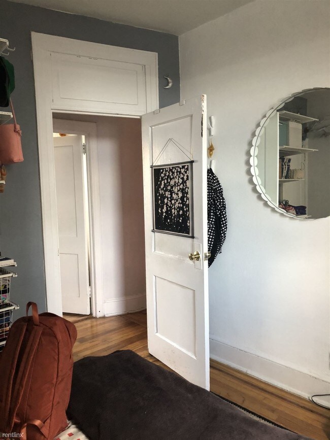 Foto del edificio - 5906 Linden St