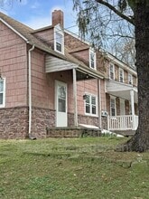 Building Photo - 169 Engle Ln