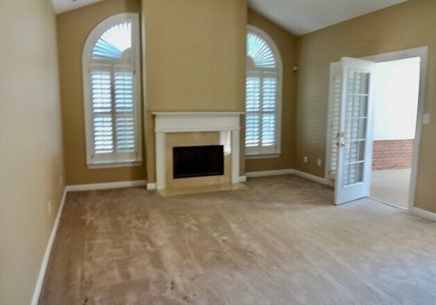 Foto del edificio - 9810 Whispering Willow Ct