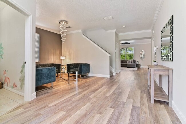 Photo - 701 Kettering Rd House