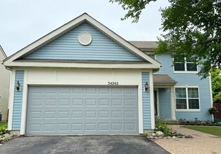 Building Photo - 34242 N Wineberry Ln