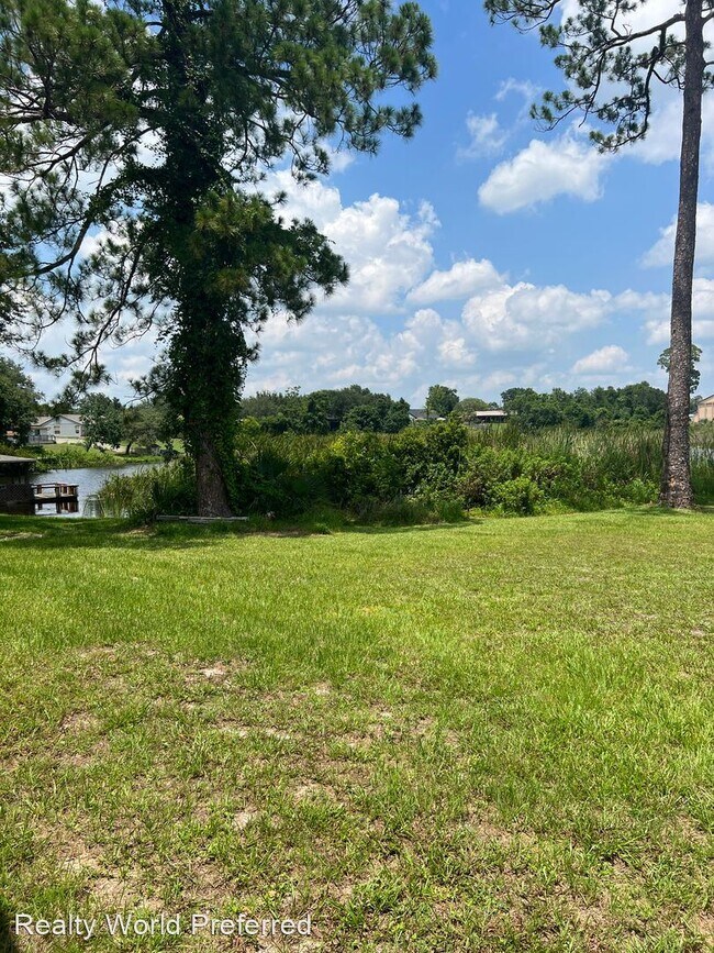 Foto del edificio - 3 br, 2 bath House - 357 Alexander Ave.