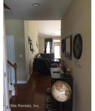 Building Photo - 147 Lamplighter Way