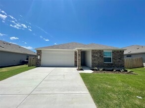 Building Photo - 107 Sophora Dr