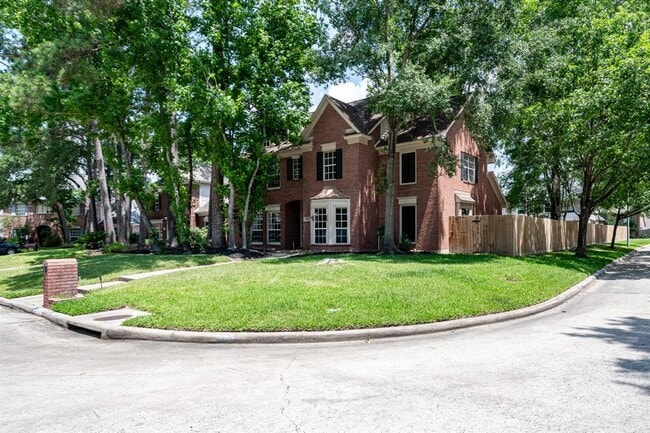 Building Photo - 4515 Tall Ridge Ct