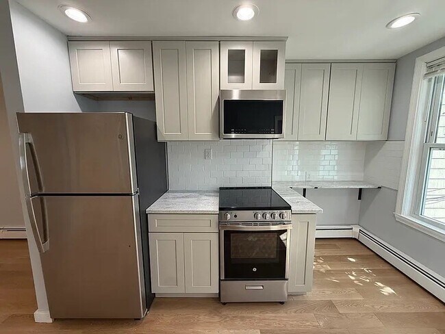 Foto del edificio - 655 E 7th St