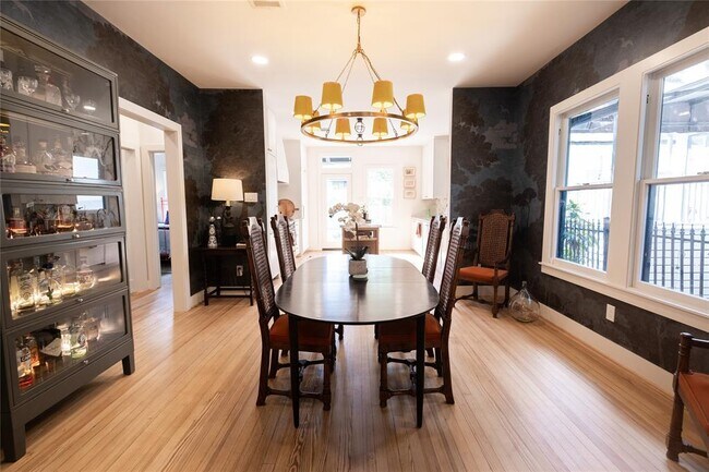 Foto del edificio - 1141 Harvard St