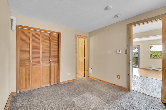 Building Photo - 277 Mary Beth Rd