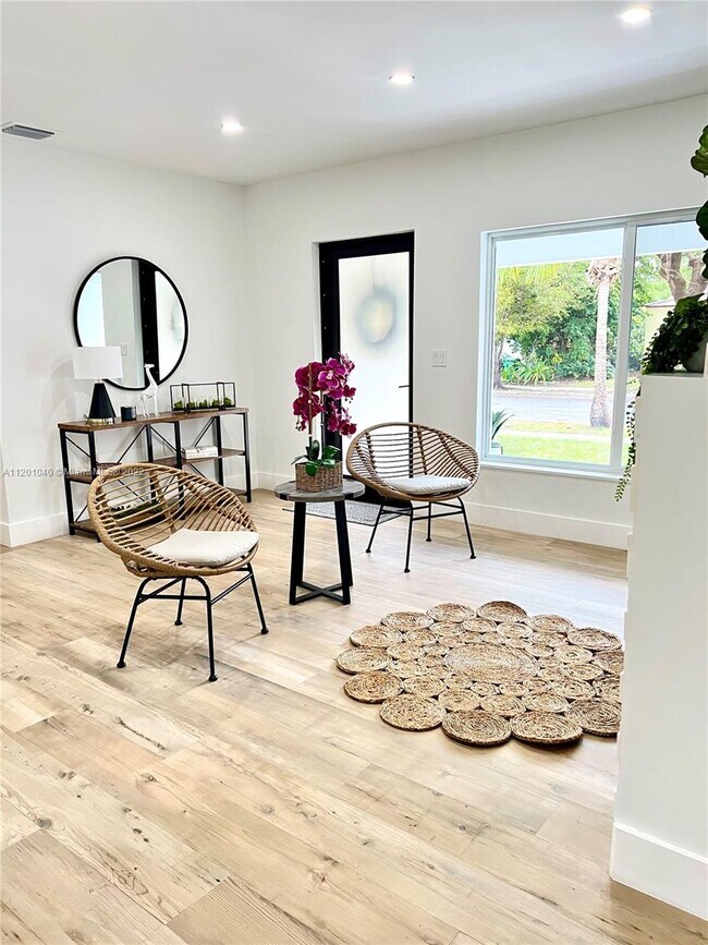 Foto del edificio - 2471 SW 19th Terrace