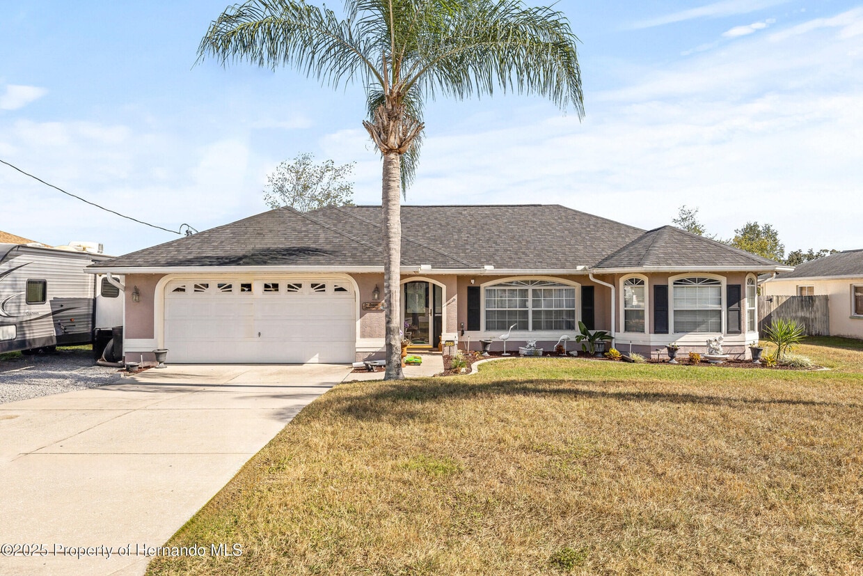 Foto principal - 4052 Montano Ave