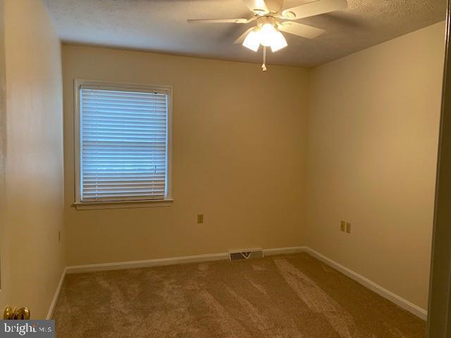 Building Photo - 2123 Harvest Dr