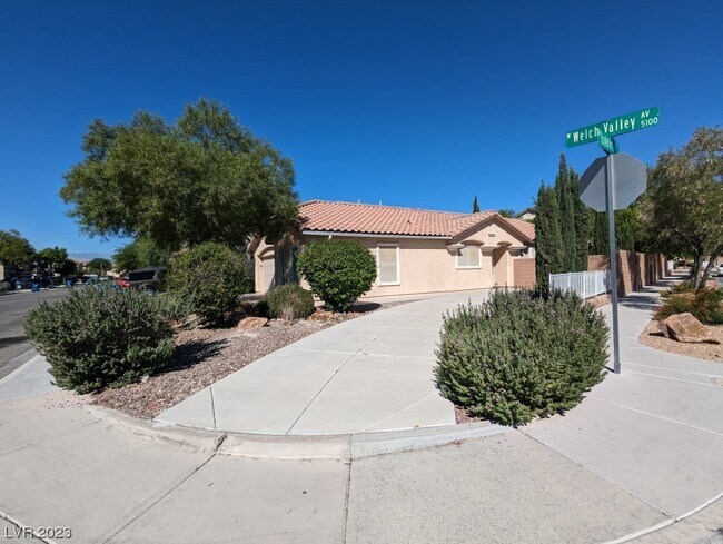 Foto del edificio - 5212 Welch Valley Ave