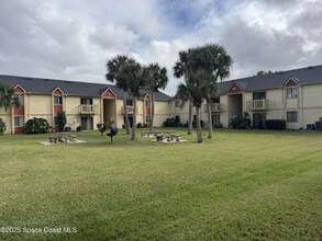 Building Photo - 2130 Forest Knoll Dr NE