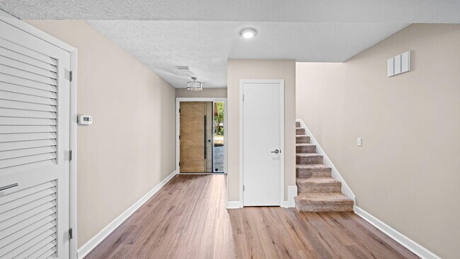Building Photo - 134 Marlin Cir