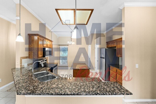 Building Photo - 1.5 Acres