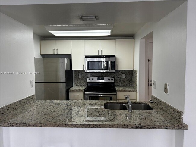 Building Photo - 6955 NW 186th St