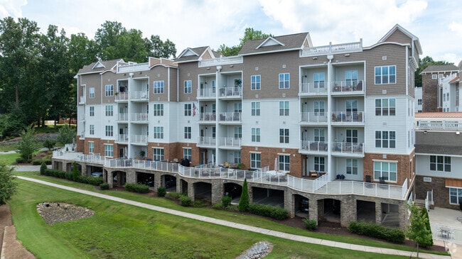 Building Photo - The Osprey at Lake Norman