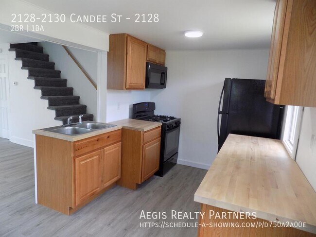 Foto del edificio - Greensburg Duplex (2 Bbed 1 Bath)