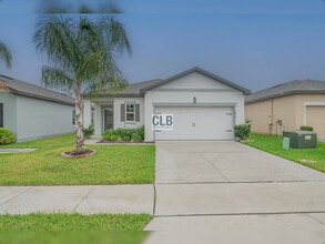 Building Photo - 3012 Neverland Dr