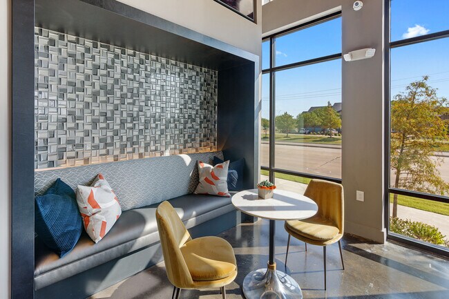 Foto del edificio - The James at Canyon Creek