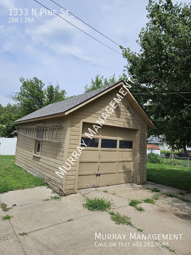 Building Photo - 1333 N Pine St