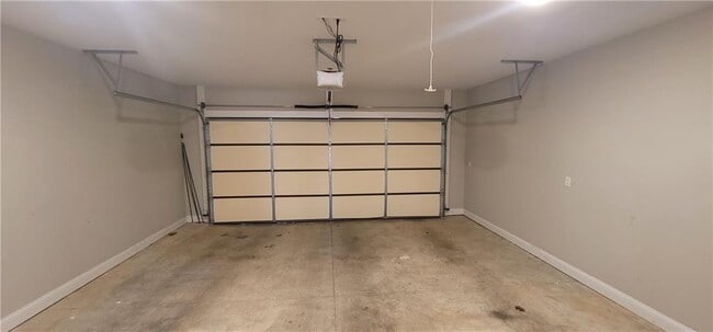 Foto del edificio - 123 Ridge Crest Ct