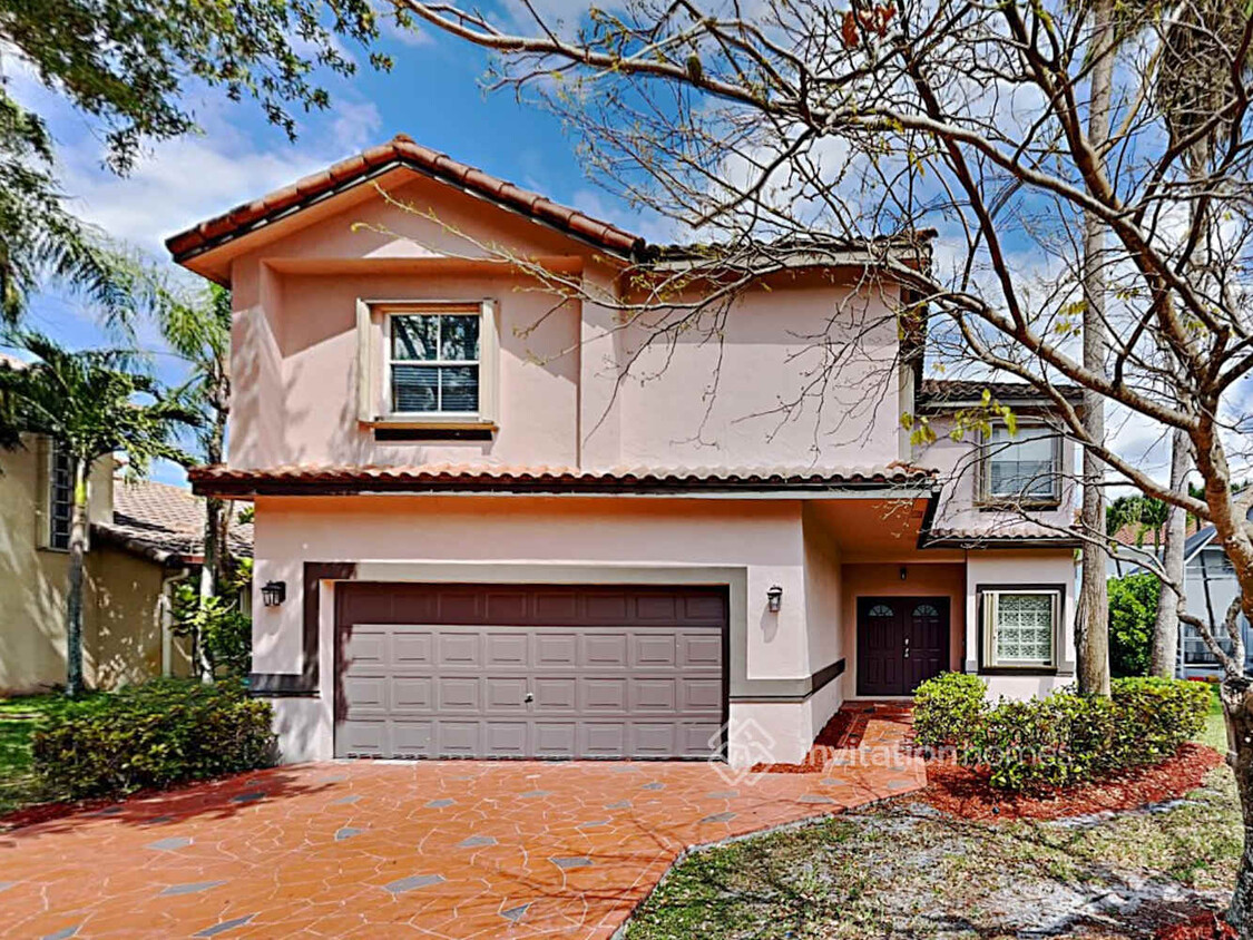 Foto principal - 5709 NW 63rd Pl