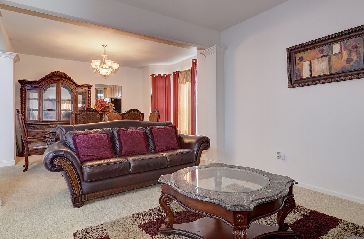 Primary Photo - 1 Bosi Ct