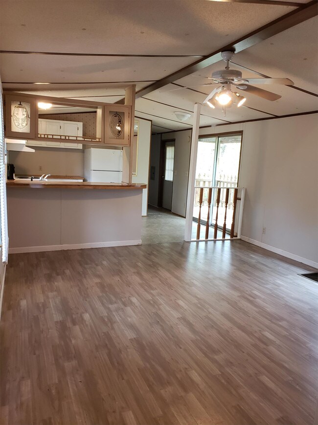 Foto del edificio - 169 Shirway Ct