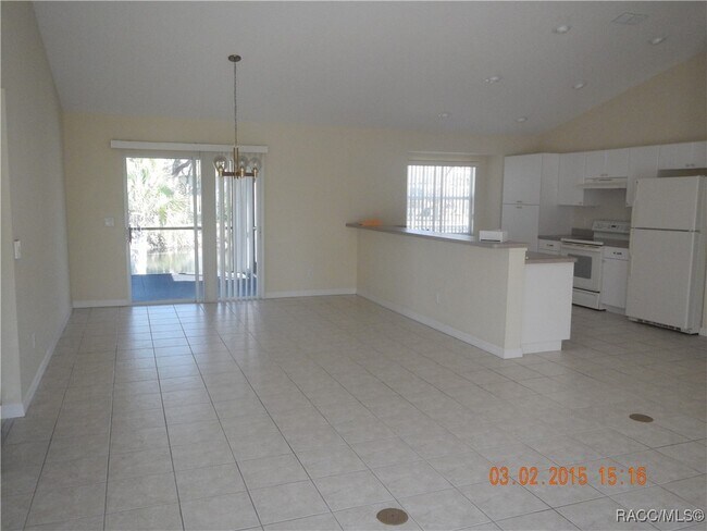 Foto del edificio - 5167 S Mystic Point