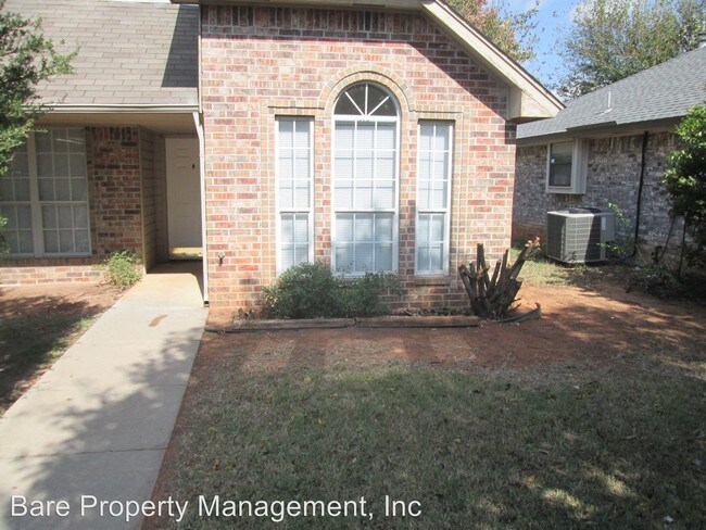 Building Photo - 3 br, 2 bath House - 2905 Edinburg Drive