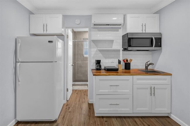 Foto del edificio - 1716 SW 11th Ct