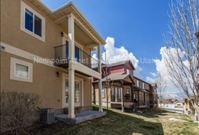 Building Photo - 5034 W Slate St