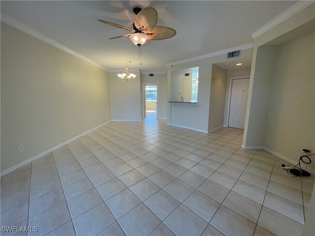 Foto del edificio - 6368 Huntington Lakes Cir