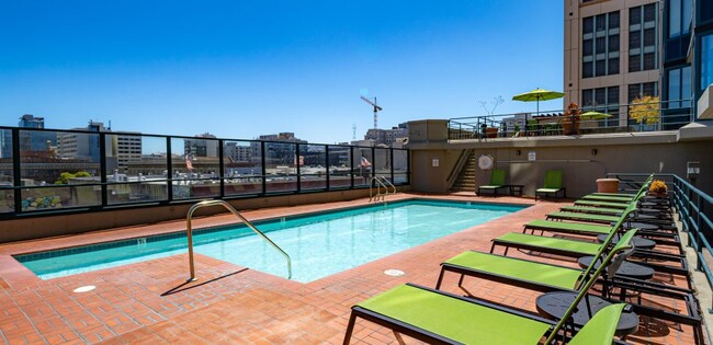 Trinity Towers Apartments - Apartments in San Francisco, CA ...