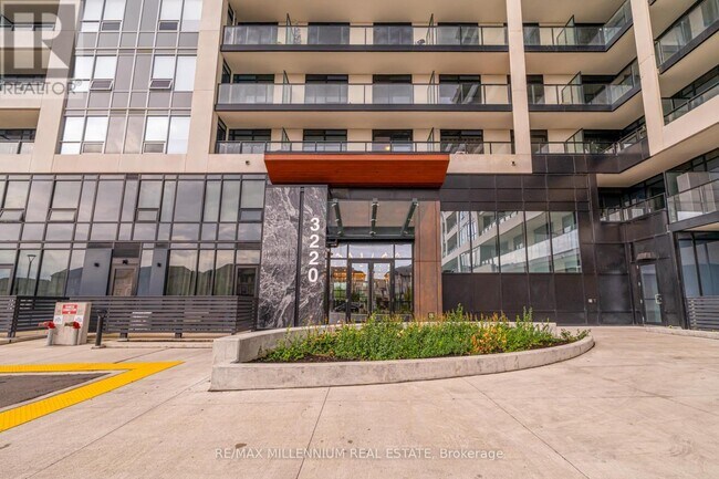Photo du bâtiment - 3220 William Coltson Ave