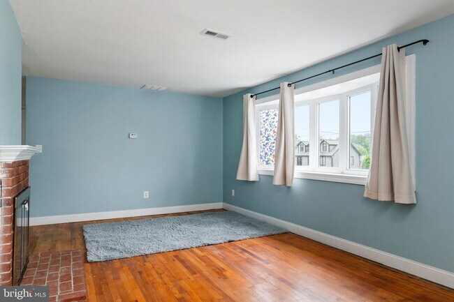 Foto del edificio - 6823 Barrett Rd