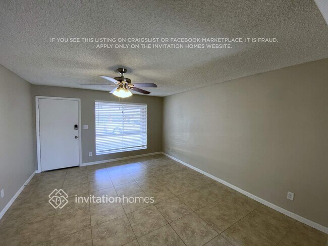 Foto del edificio - 2515 E Coronita Cir