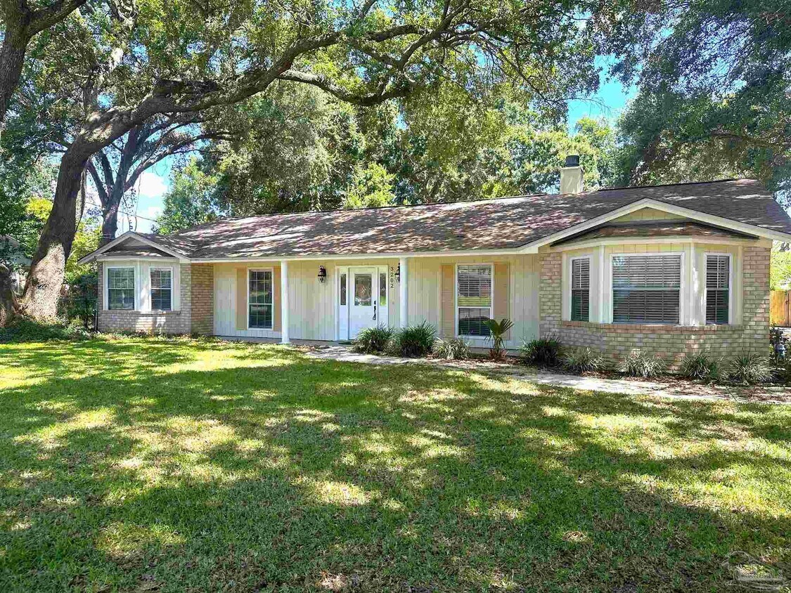 Foto principal - 3202 Swan Ln