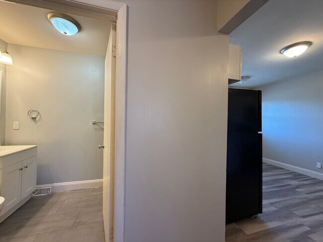 Foto del edificio - 2459 S St Clair St